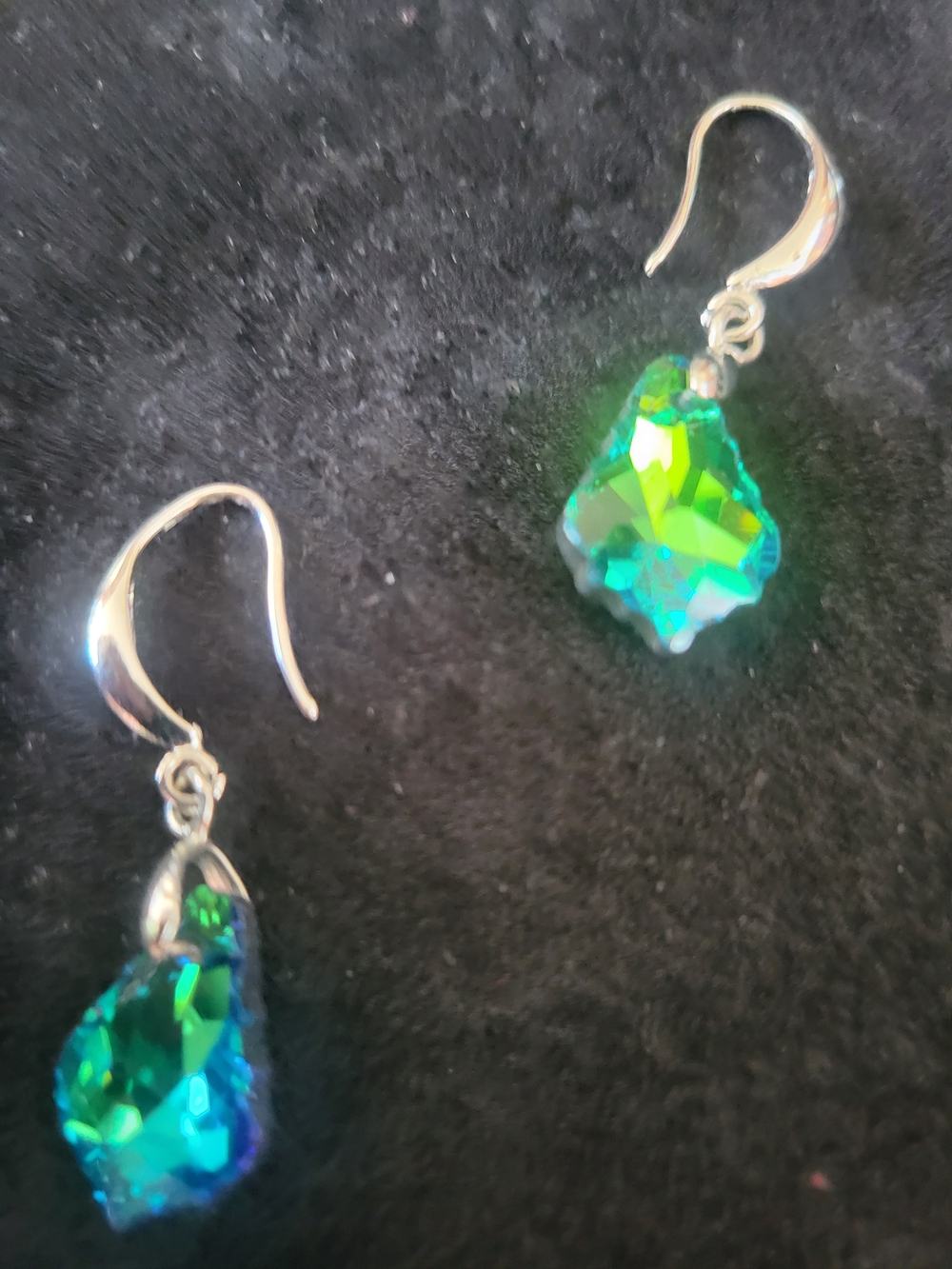 Emerald Green Crystal Drop Earrings - Women Jewelry